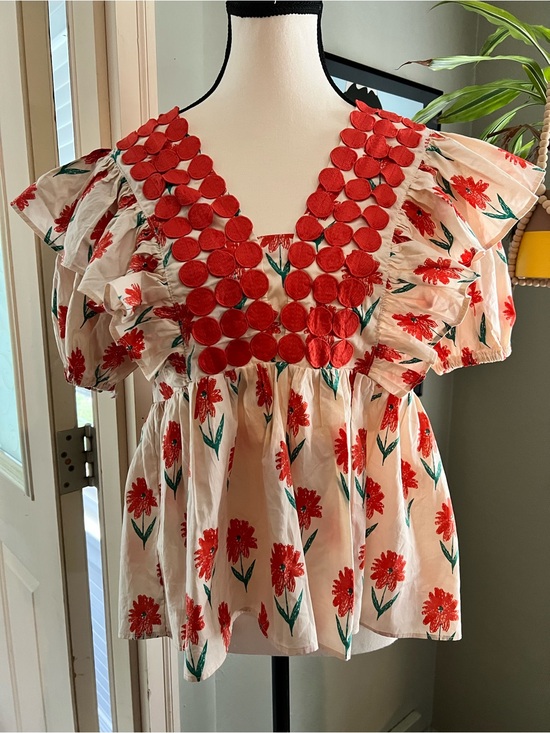 entro Tops - Entro floral ruffle puff sleeve peplum blouse with v neckline and polka dot trim